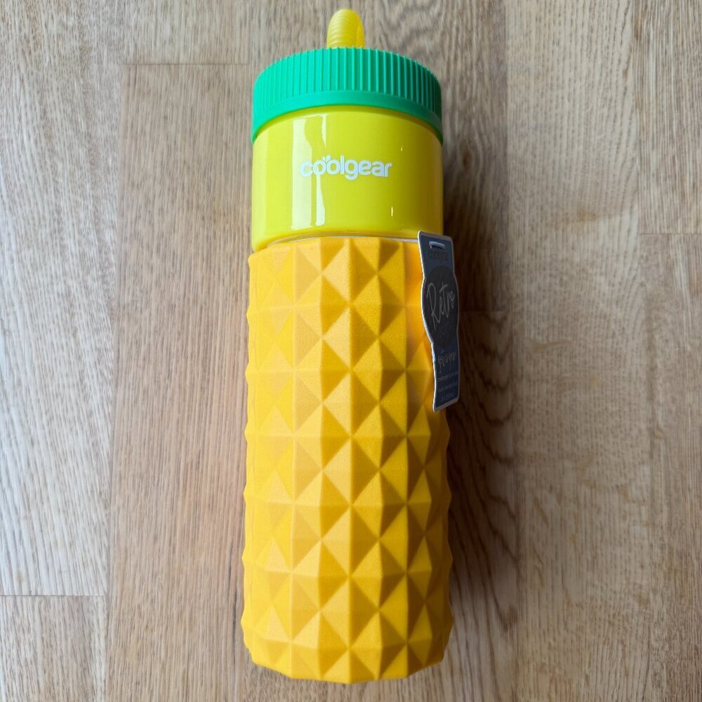 Cool Gear Pineapple Retro Squishy Water Bottle 24oz Plastic NWT